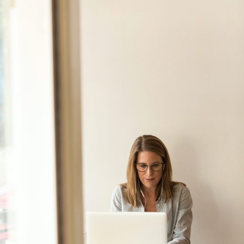 linkedin-sales-solutions-wS73LE0GnKs-unsplash